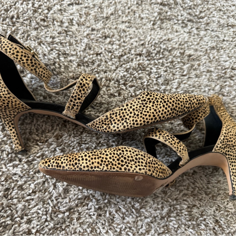 Sole Society Tan and Black Heels with Straps - Picture 8 of 8
